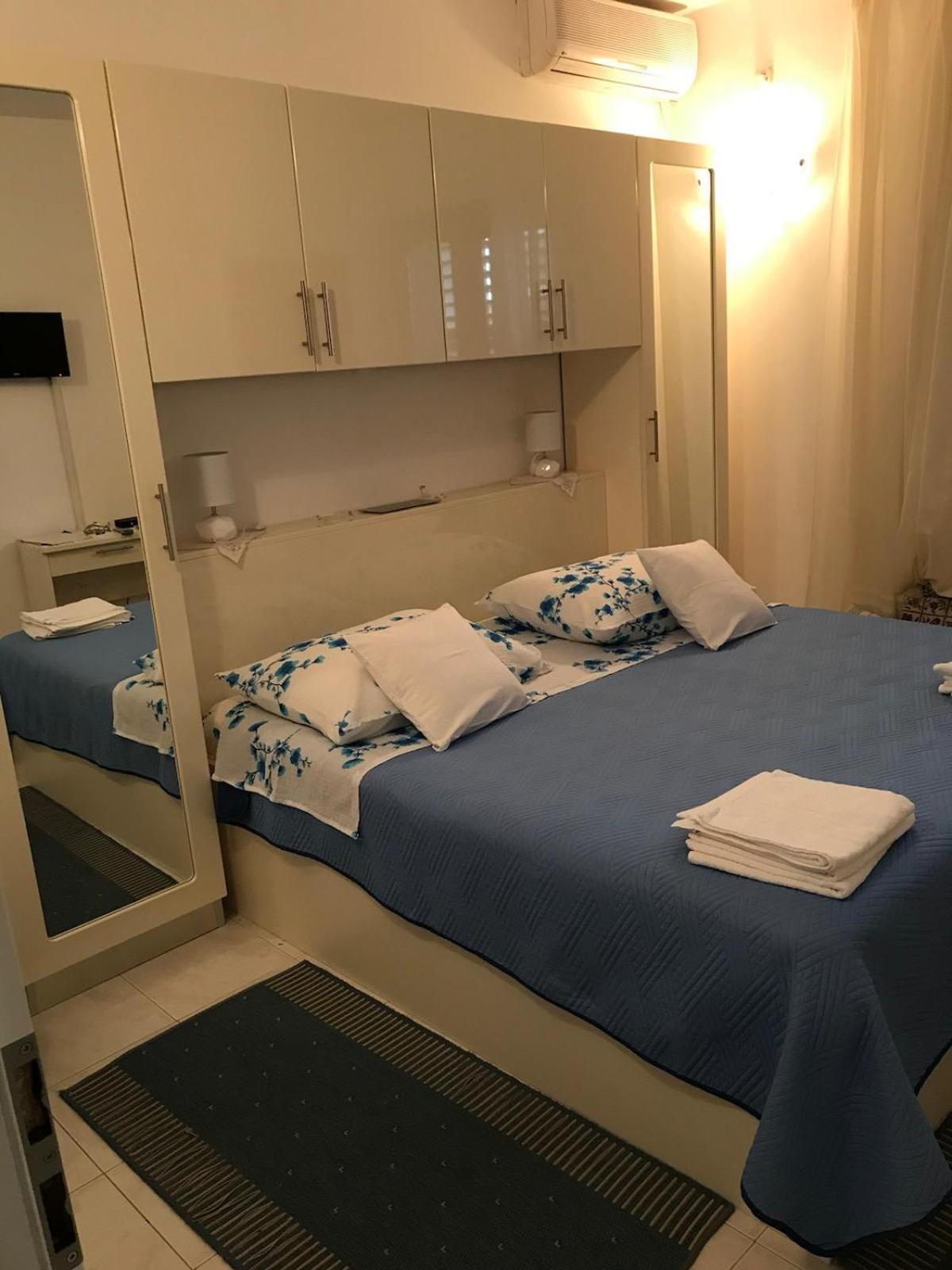 Apartmani Isabella - Ilda Radonic 젤사 외부 사진