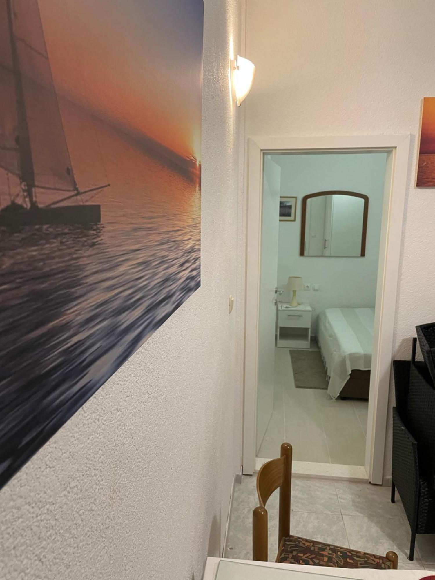 Apartmani Isabella - Ilda Radonic 젤사 외부 사진