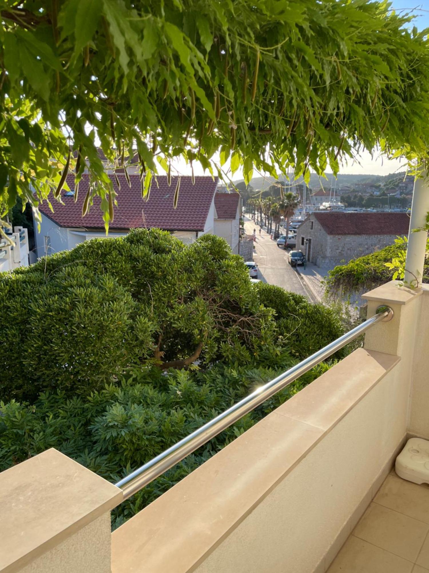 Apartmani Isabella - Ilda Radonic 젤사 외부 사진