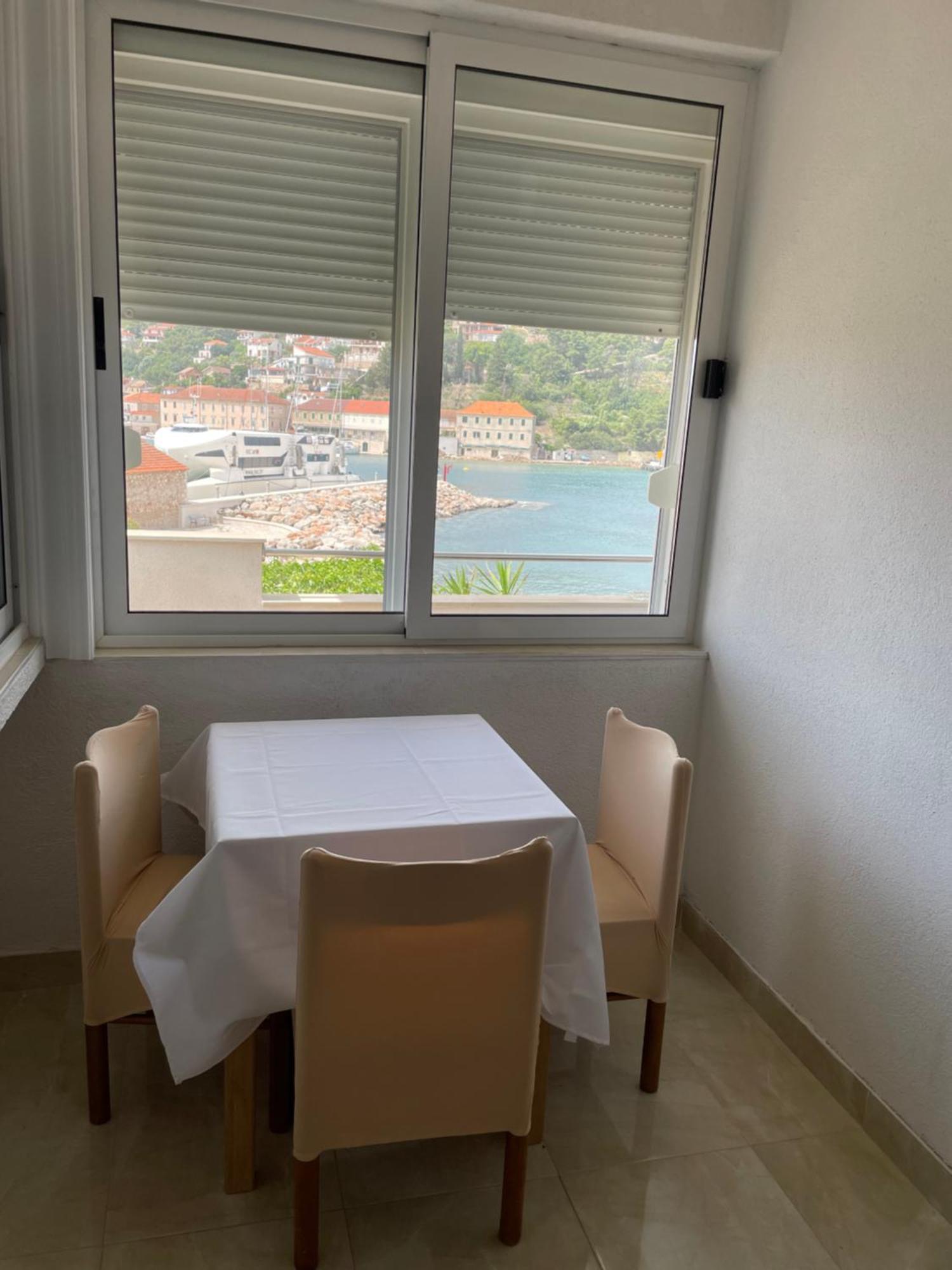 Apartmani Isabella - Ilda Radonic 젤사 외부 사진