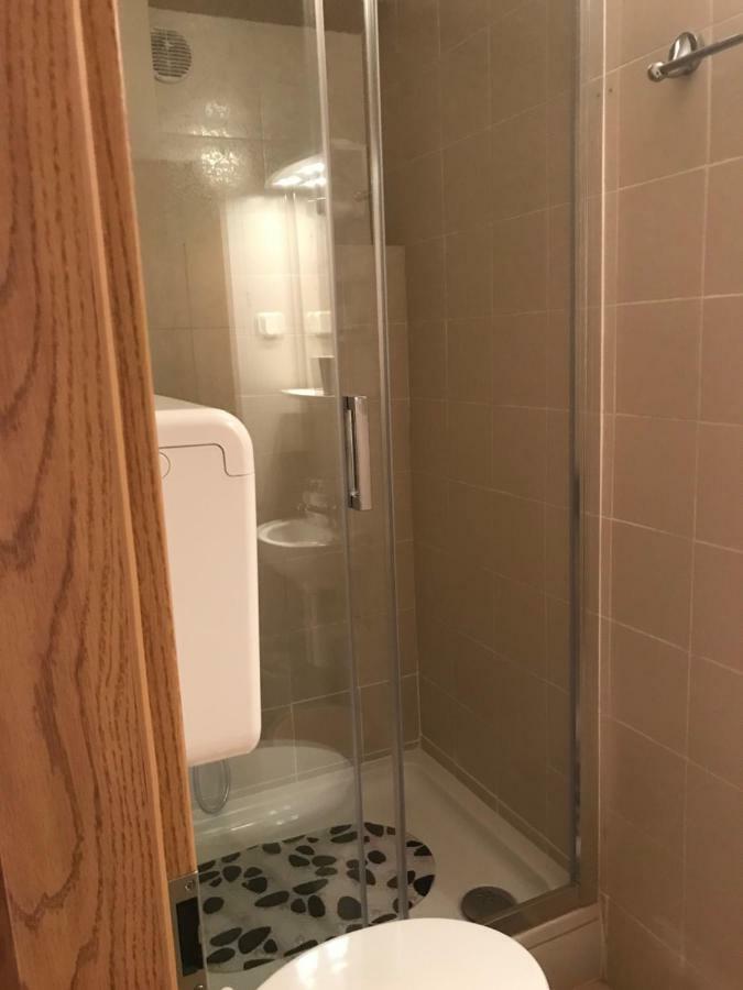 Apartmani Isabella - Ilda Radonic 젤사 외부 사진